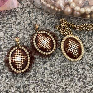 Tarina Tarantino earrings and necklace